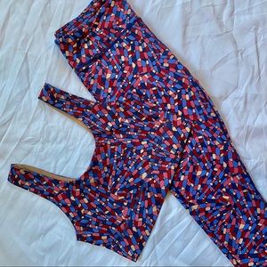 Fabletics Sports Bra & Legging Set